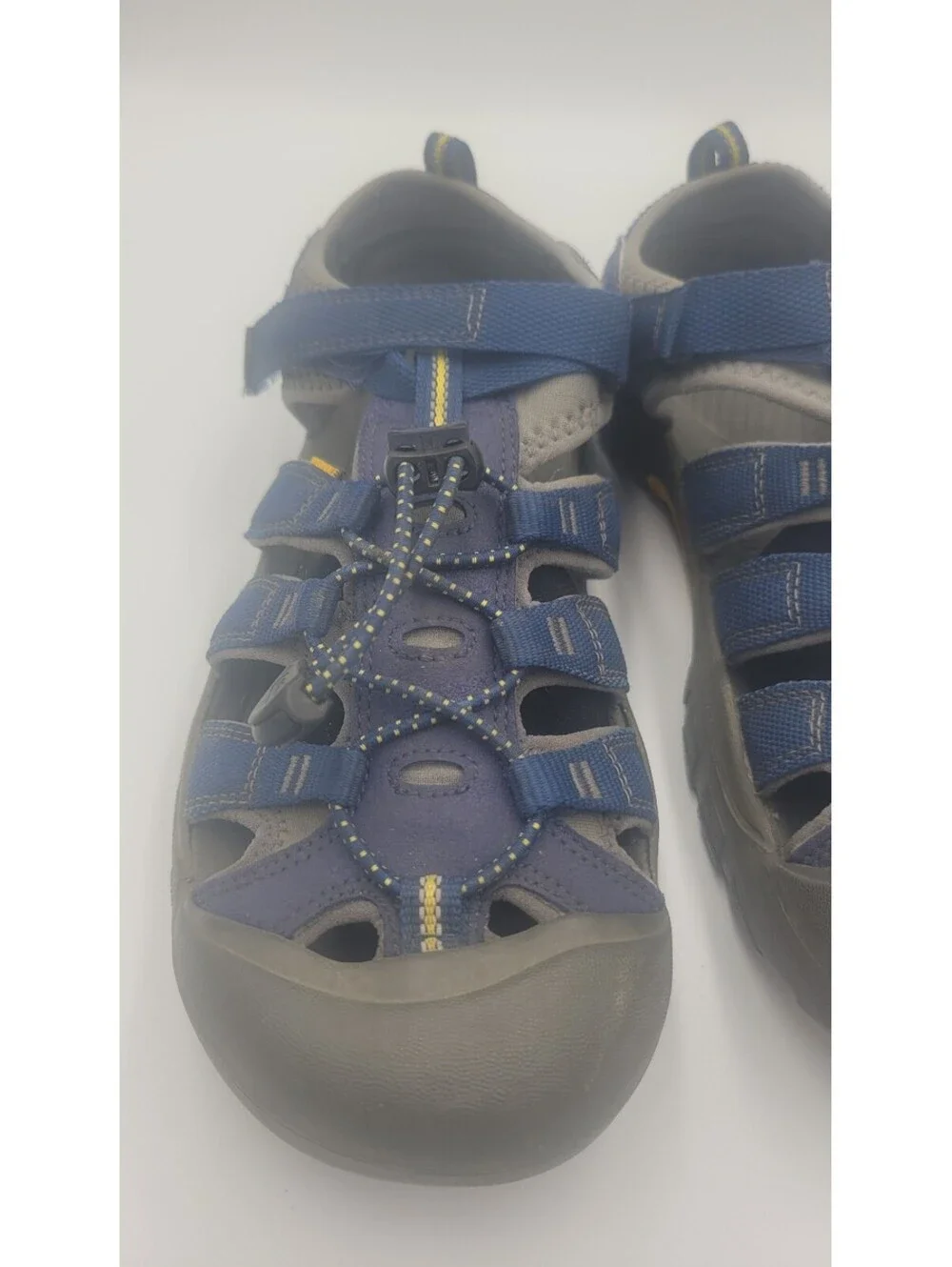 Keen Men's Size 7 Blue Outdoor Sport Sandals with Protective Toe Cap